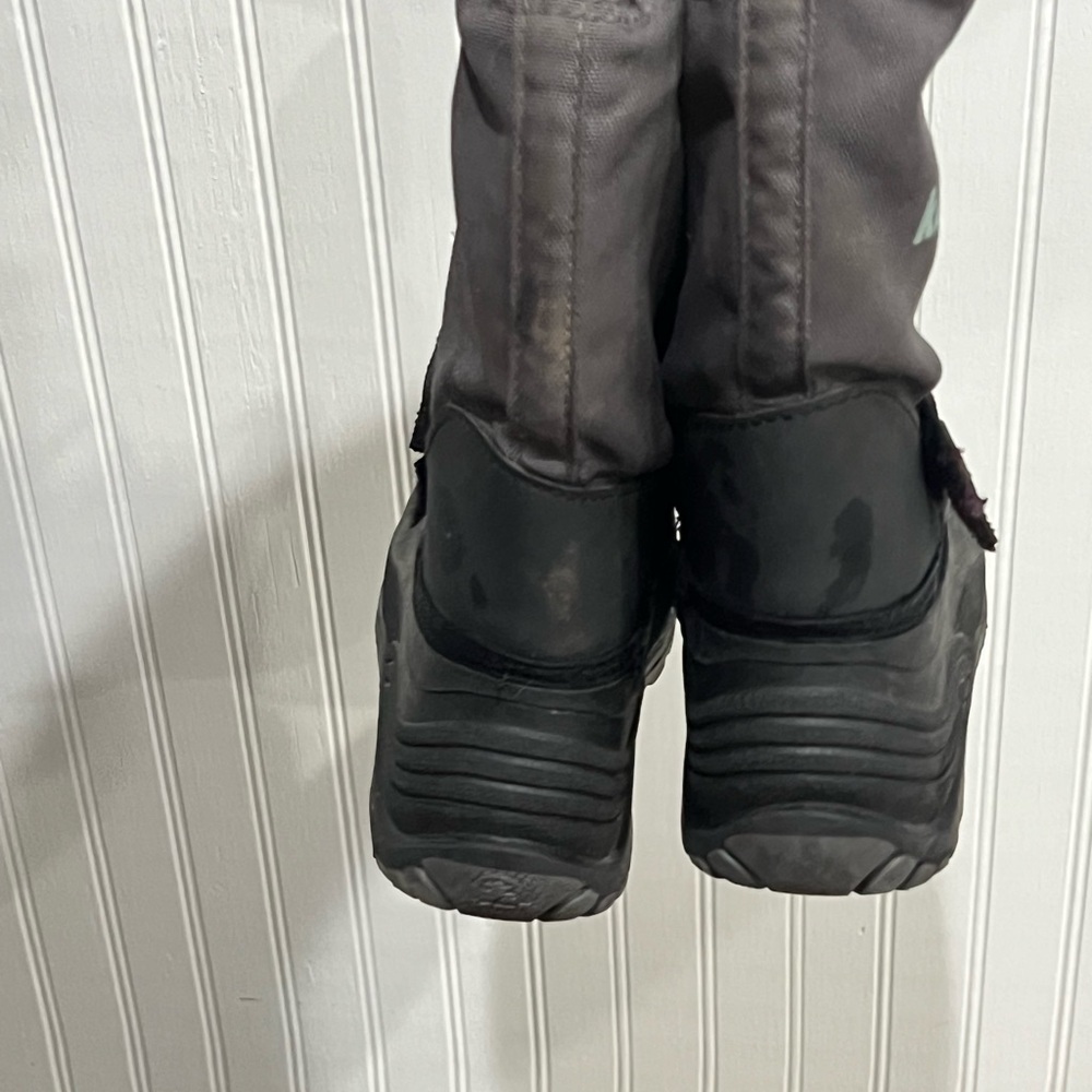 Kamik Black Snow Boots - Picture 7 of 7